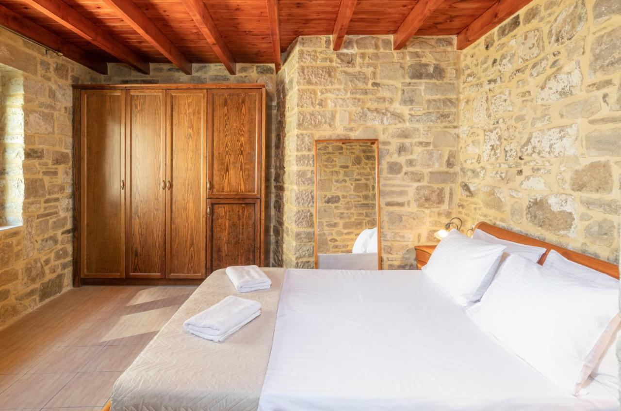Draganigo Luxury Stone Houses 40 Min From Matala Ano Moulia Exterior foto