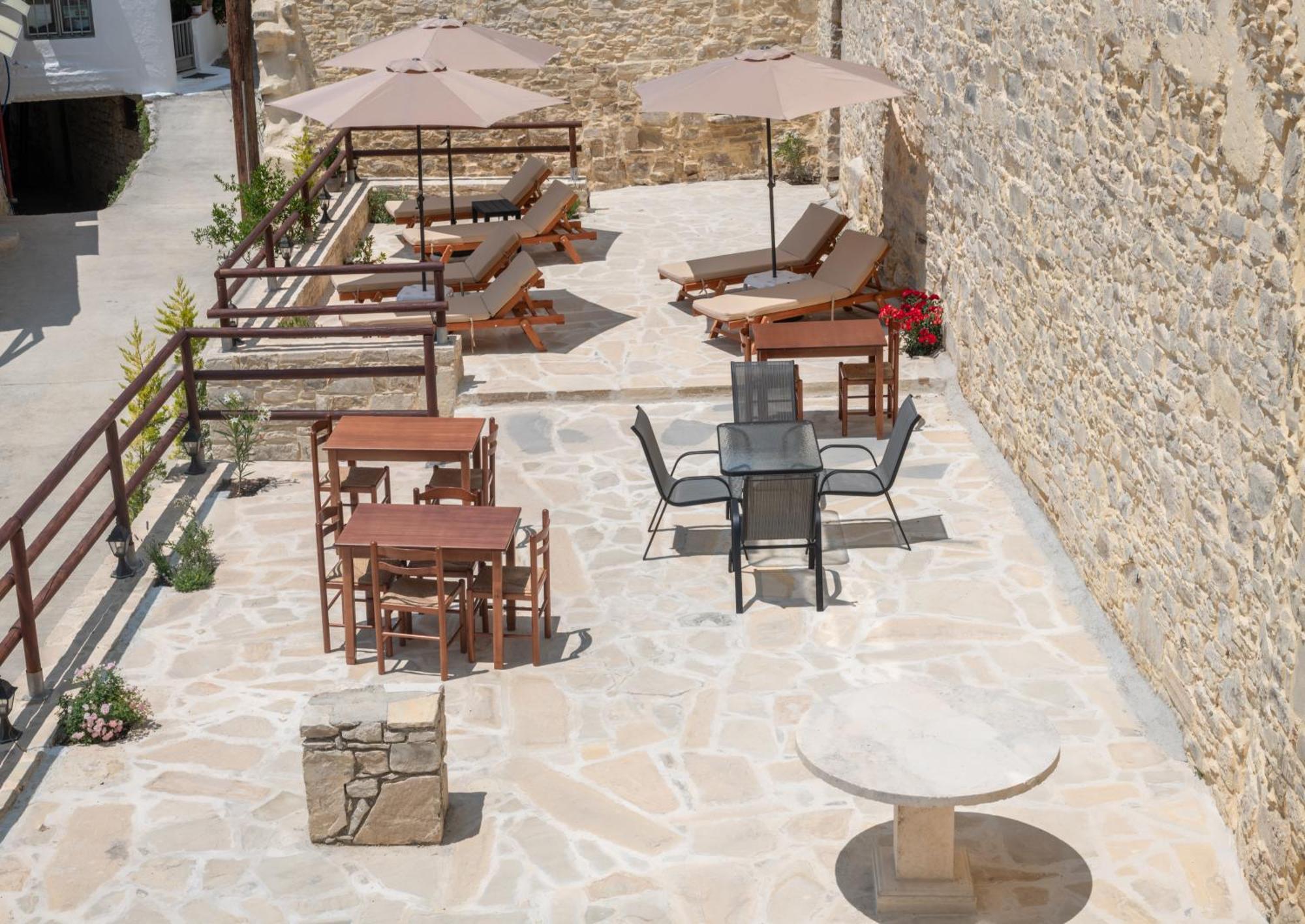 Draganigo Luxury Stone Houses 40 Min From Matala Ano Moulia Exterior foto