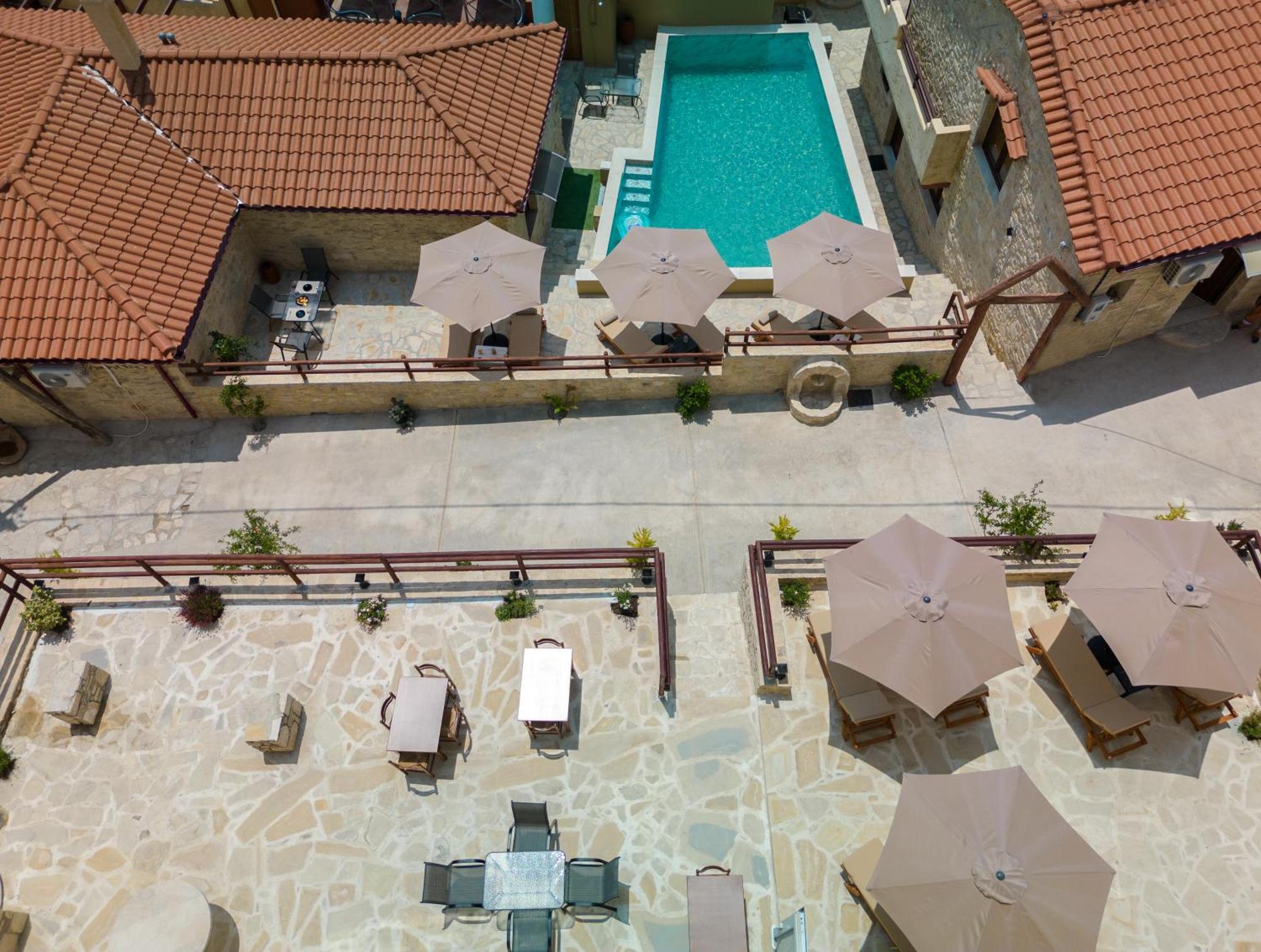 Draganigo Luxury Stone Houses 40 Min From Matala Ano Moulia Exterior foto