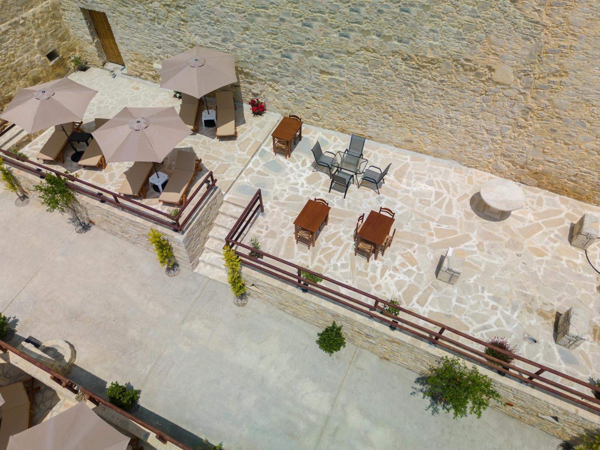 Draganigo Luxury Stone Houses 40 Min From Matala Ano Moulia Exterior foto