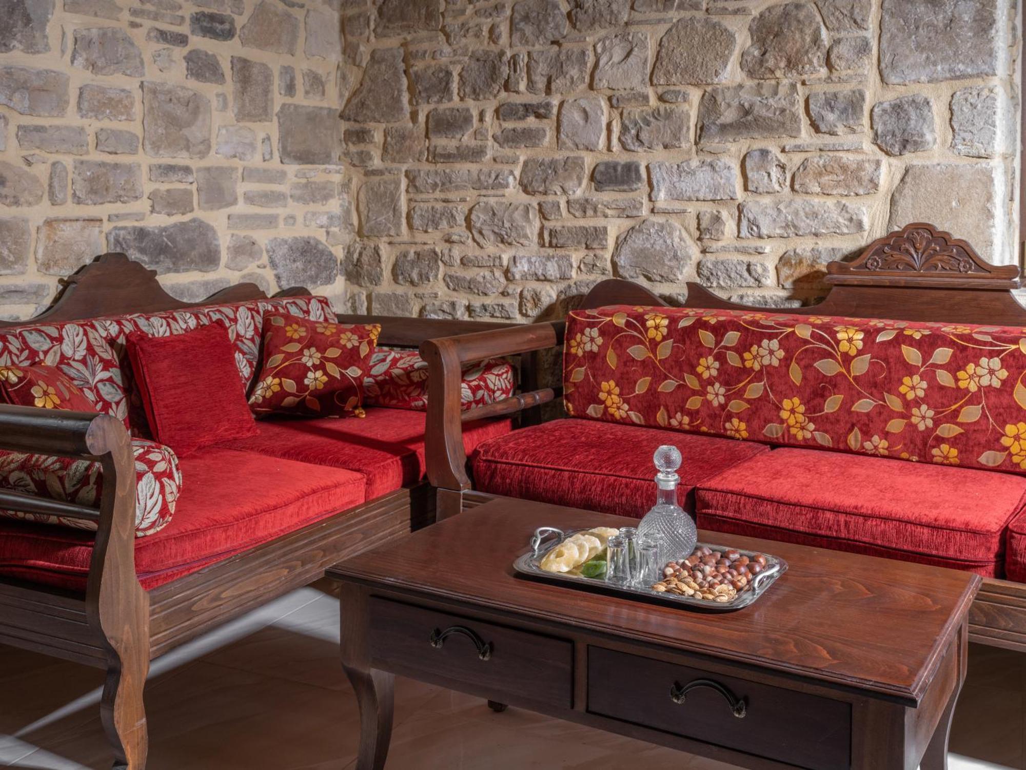 Draganigo Luxury Stone Houses 40 Min From Matala Ano Moulia Exterior foto